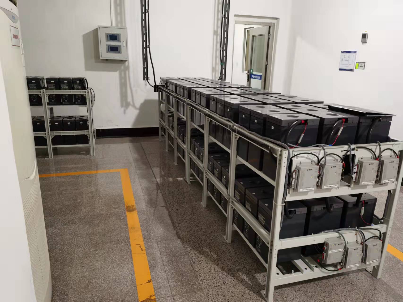 ROR体育ups电源如何根据主机功率和待机时间计算电池容量?